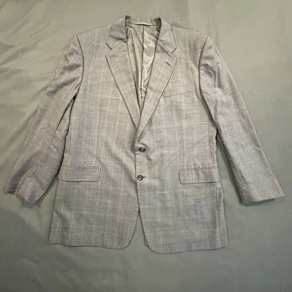 Hickey Freeman 2 Piece Suit Men’s 48L Wool Silk Pleated Pants 38x31 Made in USA